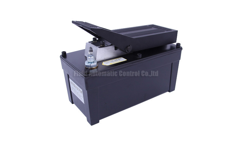 Air Hydraulic Pump 0.85L/min 1.7L Metal Reservoir,10000PSI Operating Pressure for Rams,Presses